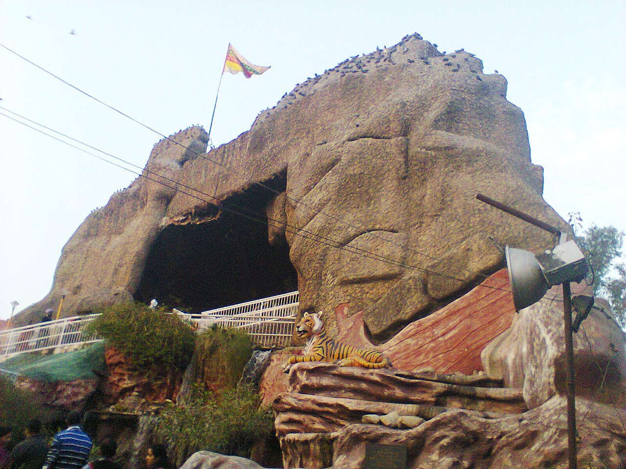 Maa Tripuramalini Temple, photograph 2