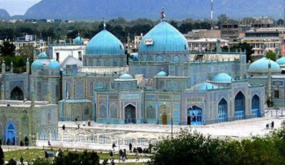 Blue Mosque · Shrine of Hazrat Ali, photograph 2