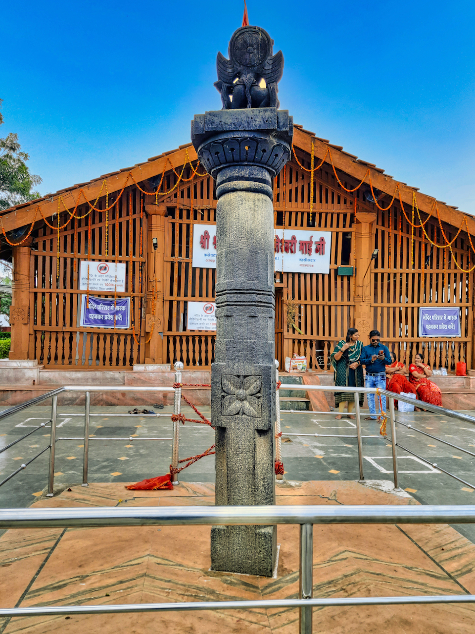 Maa Danteshwari Temple, photograph 2