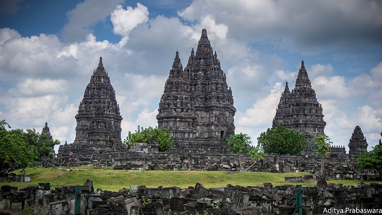 Prambanan Temple, photograph 2