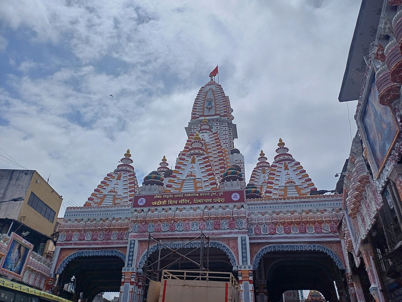 The 2024 Ganeshotsav mandap of the Dagadusheth Halwai Ganpati Trust, built as a replica of the Jatoli Shiv Mandir of Himachal Pradesh